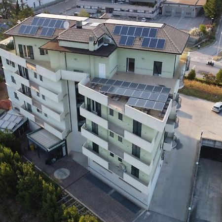 Hotel Clodi Ascoli Piceno Exterior foto